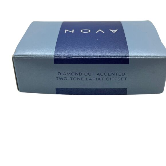 Avon Diamond Cut Accented Two-Tone Lariat Necklace, Pendant & Earrings Box 2001 - Picture 2 of 13